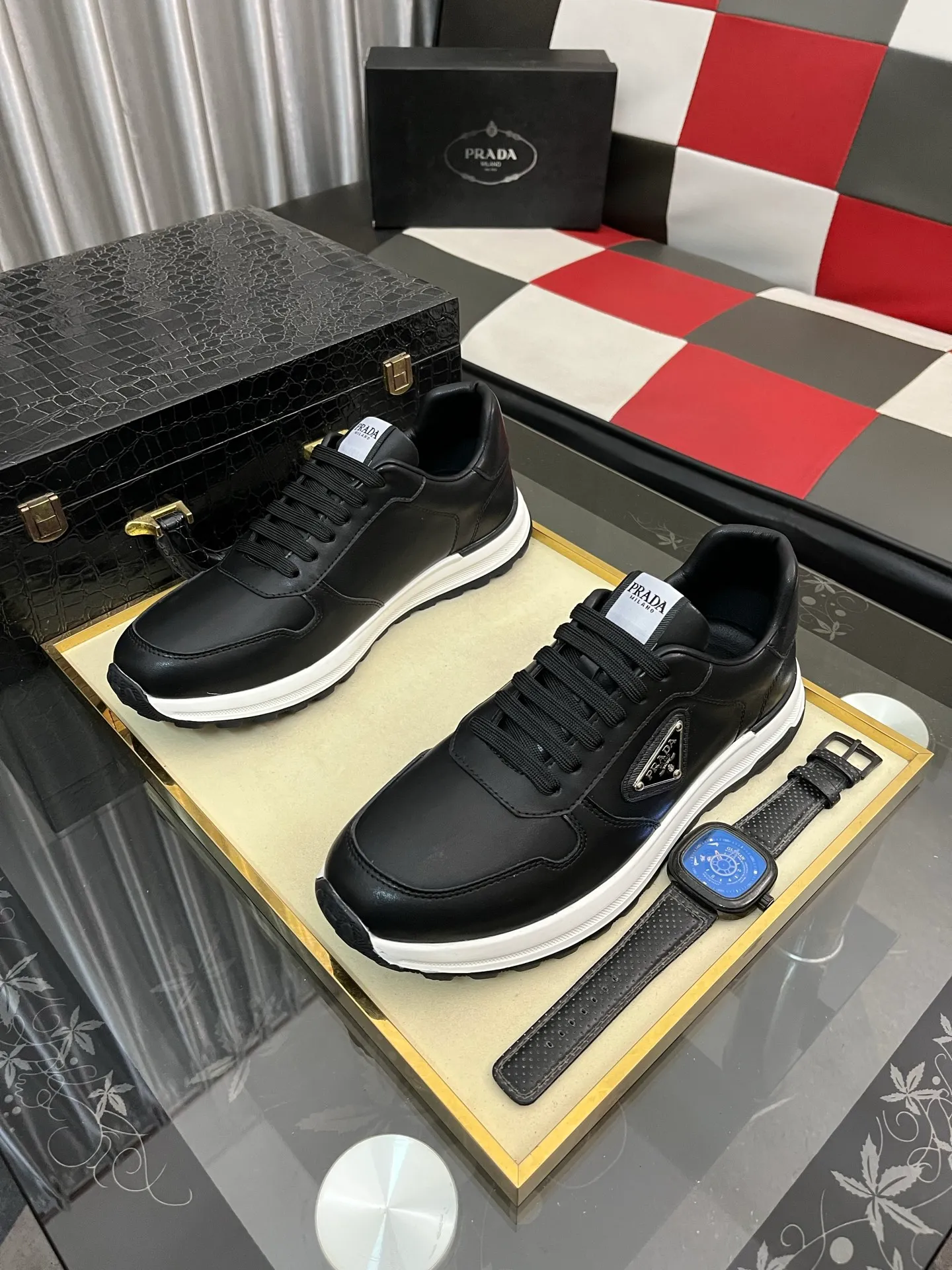 Men's shoes 💰420⌚️⌚️【PRADA】Prada casual shoes, originally developed 1:1, made of high-mercerized cowhide with imported cowhide, silk sheepskin lining, rubber outsole, comfortable and soft on the foot, size: 38-442️⃣Colors available